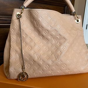 Louis Vuitton Dune/Beige Monogram Empreinte Leather Artsy MM Bag